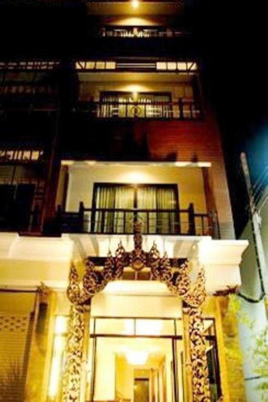 Nicha Suite Hua Hin Hotel Buitenkant foto