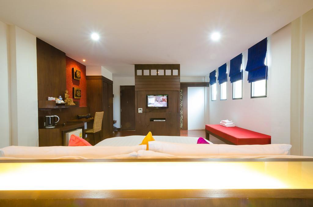 Nicha Suite Hua Hin Hotel Kamer foto